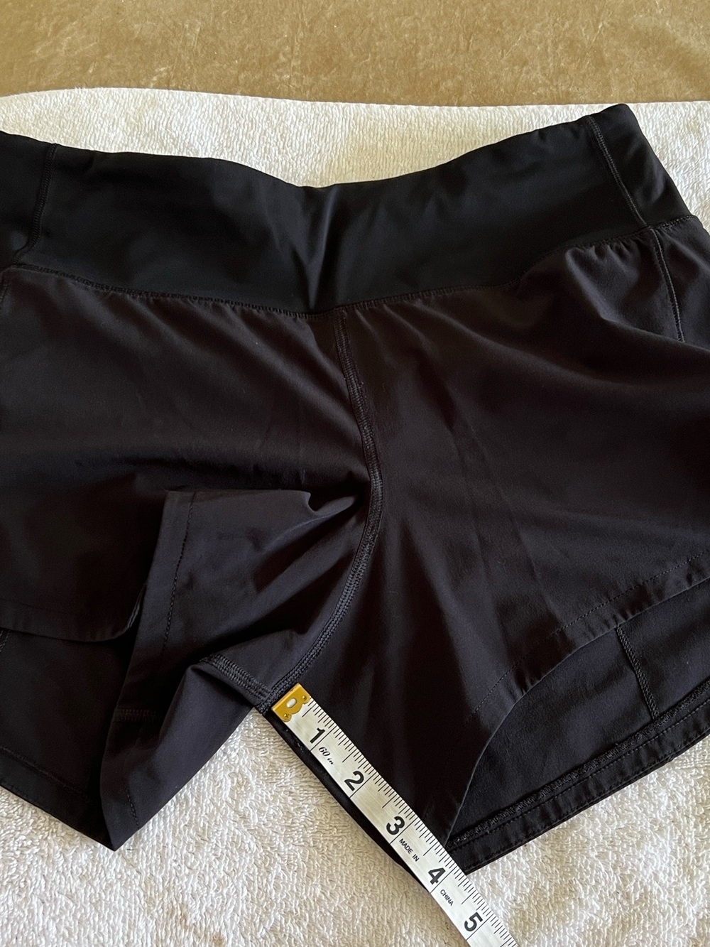Lululemon Black Running Shorts Size 6 - Picture 5 of 5